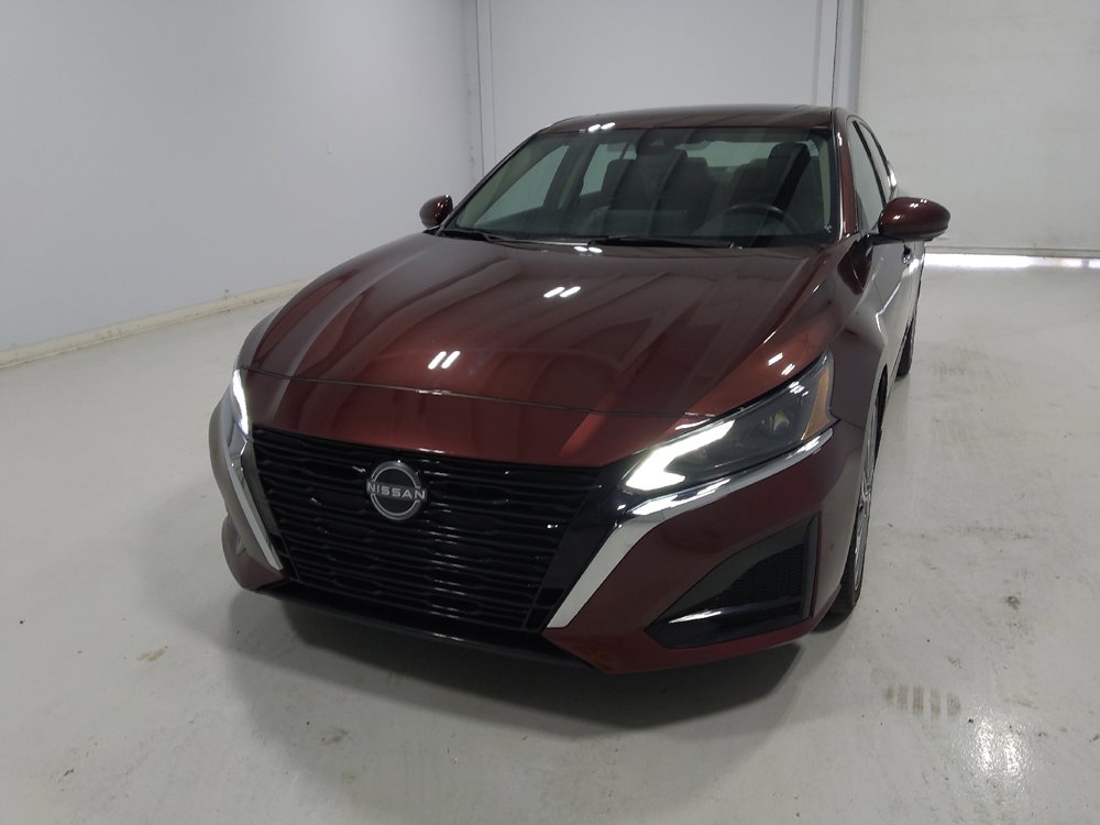 Used 2023 Nissan Altima 2.5 SL FWD image 15