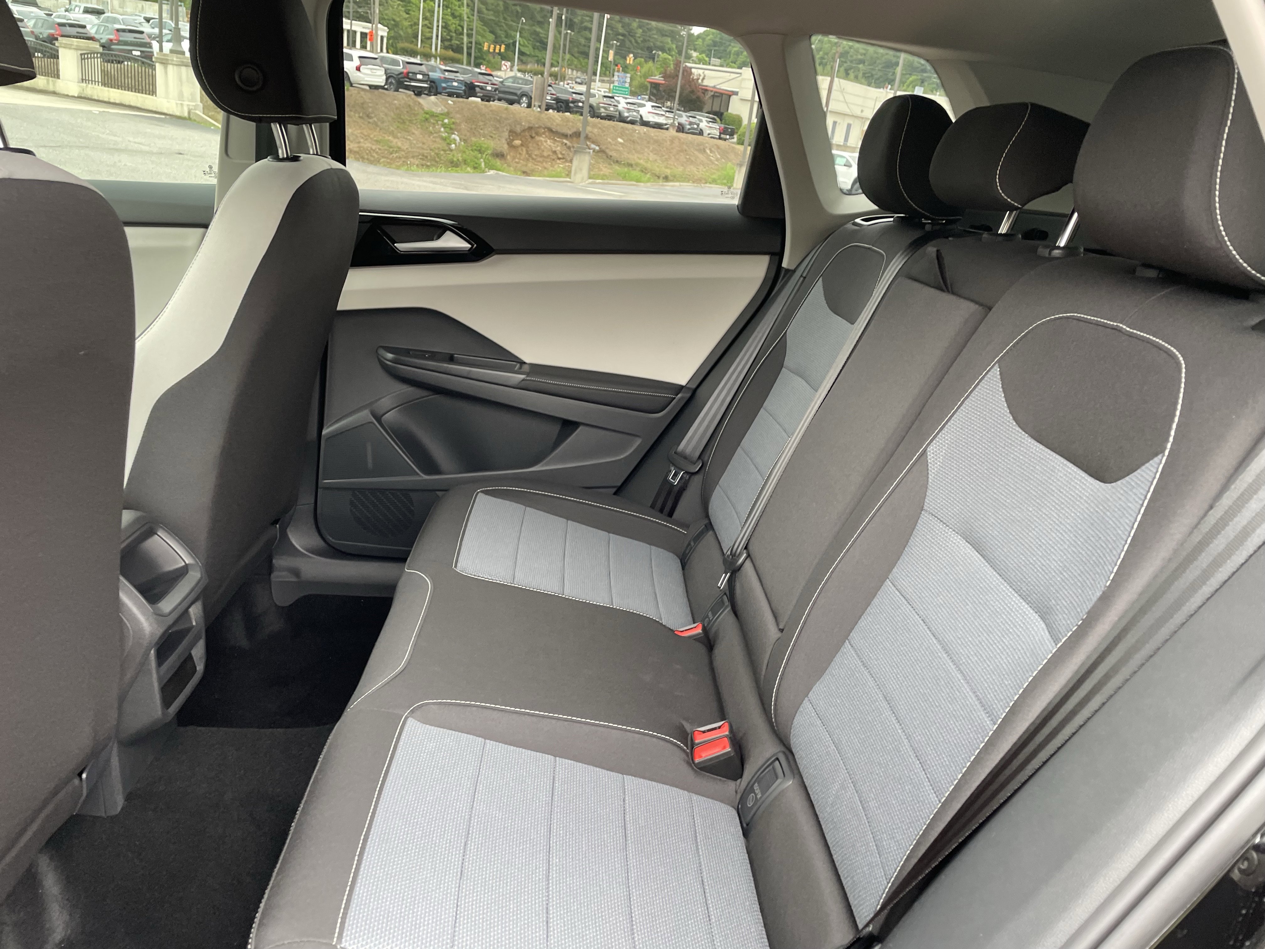 New 2026 Volkswagen Taos S FWD image 11