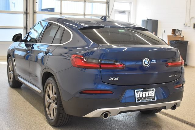 Used 2021 BMW X4 xDrive30i w/ Premium Package AWD/4WD image 10
