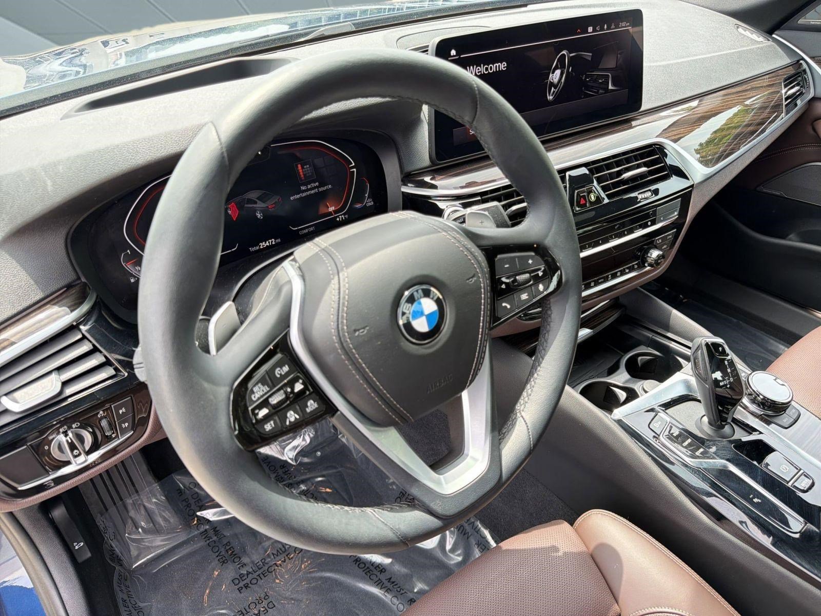 Certified 2023 BMW 540i w/ Executive Package RWD image 4