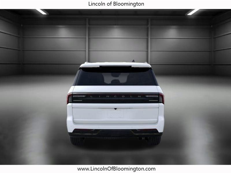 New 2026 Lincoln Navigator Reserve image 6