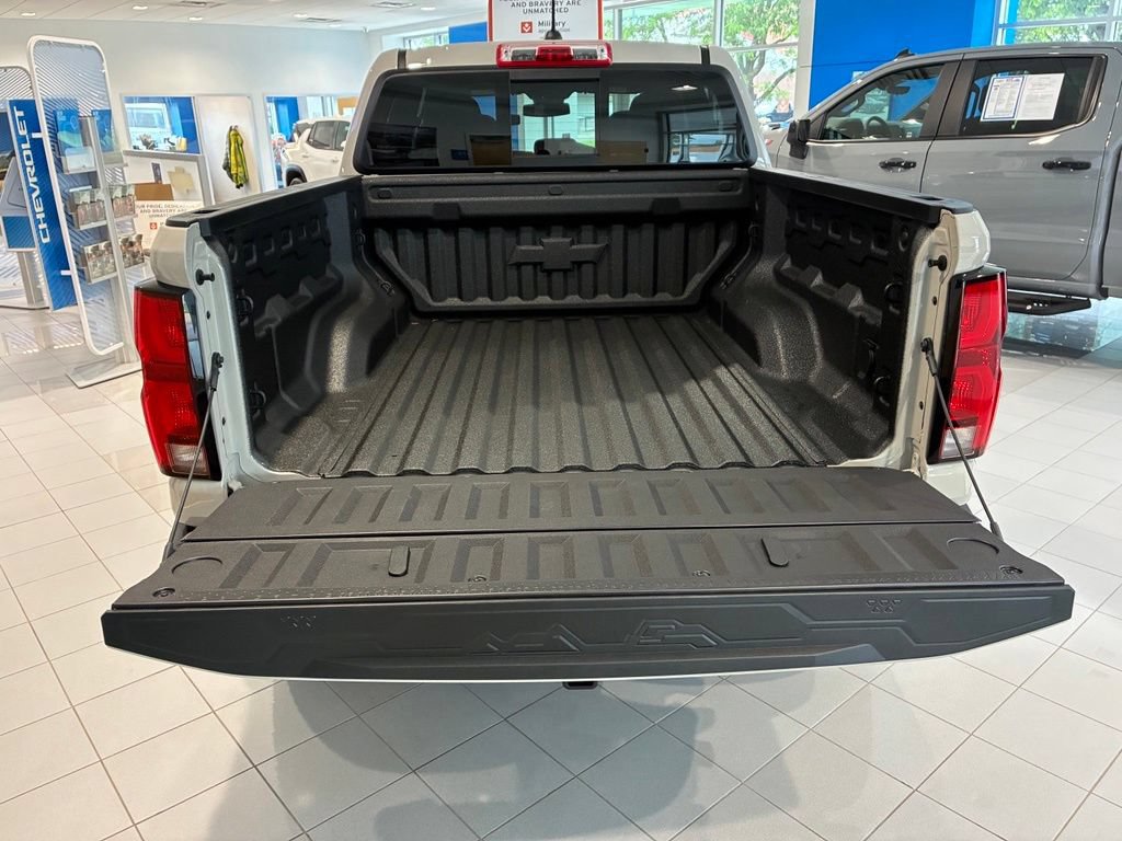 New 2026 Chevrolet Colorado ZR2 AWD/4WD image 33