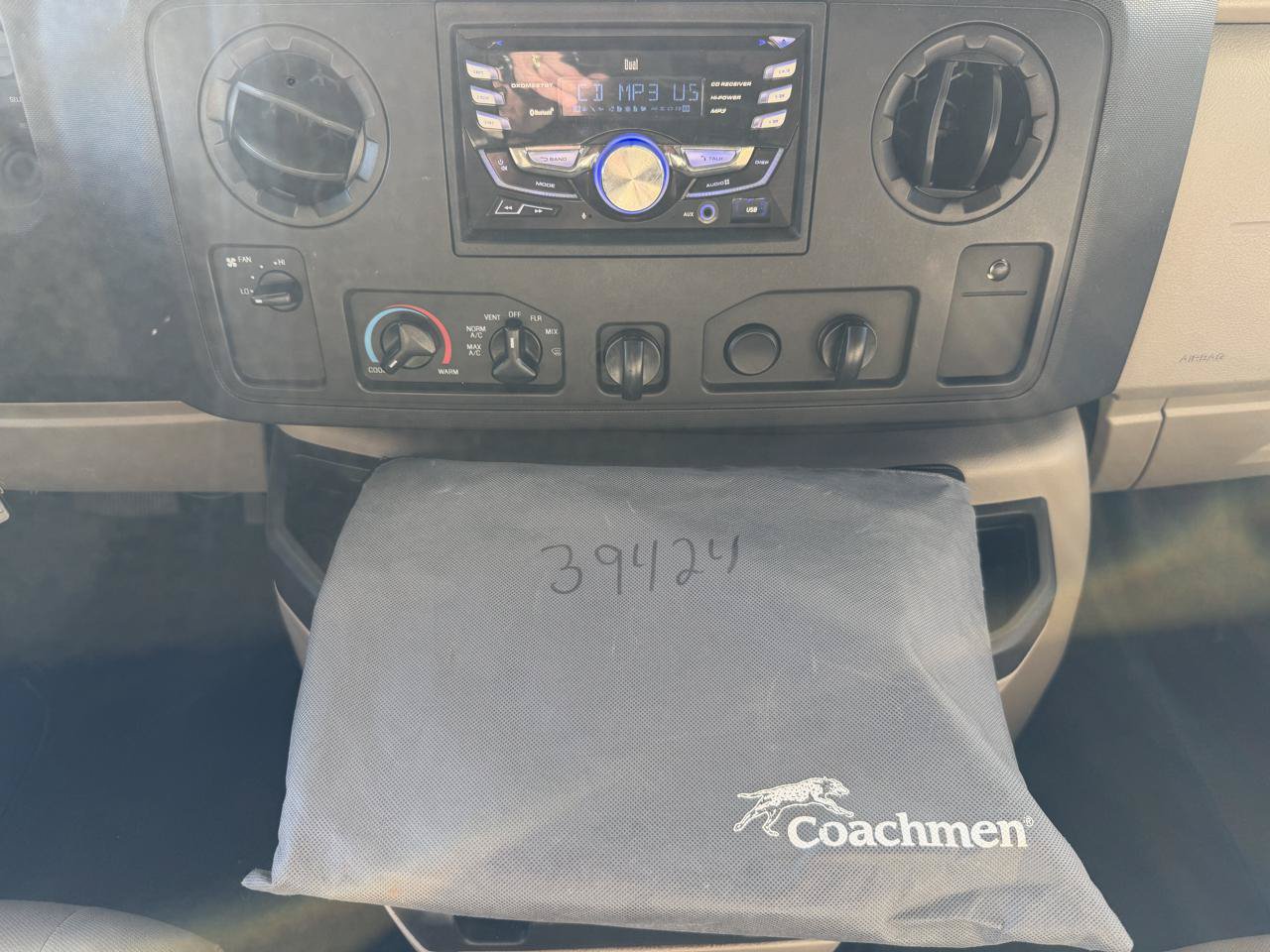 Used 2018 Ford E-350 and Econoline 350 Super Duty w/ Motorhome Prep Package RWD image 34