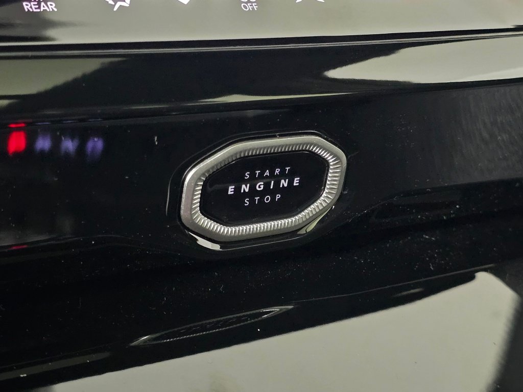 New 2026 Jeep Grand Cherokee Limited AWD/4WD image 28