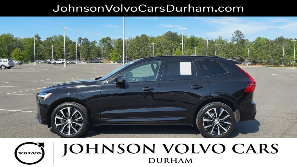 Used 2023 Volvo XC60 B5 Plus image 5