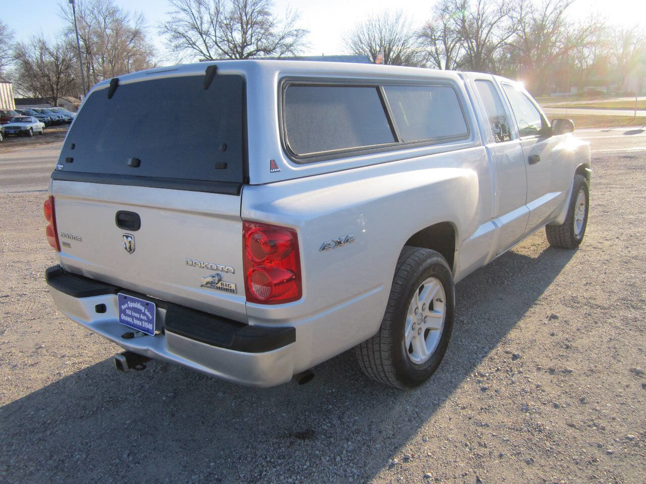 Used 2010 Dodge Dakota Big Horn image 3