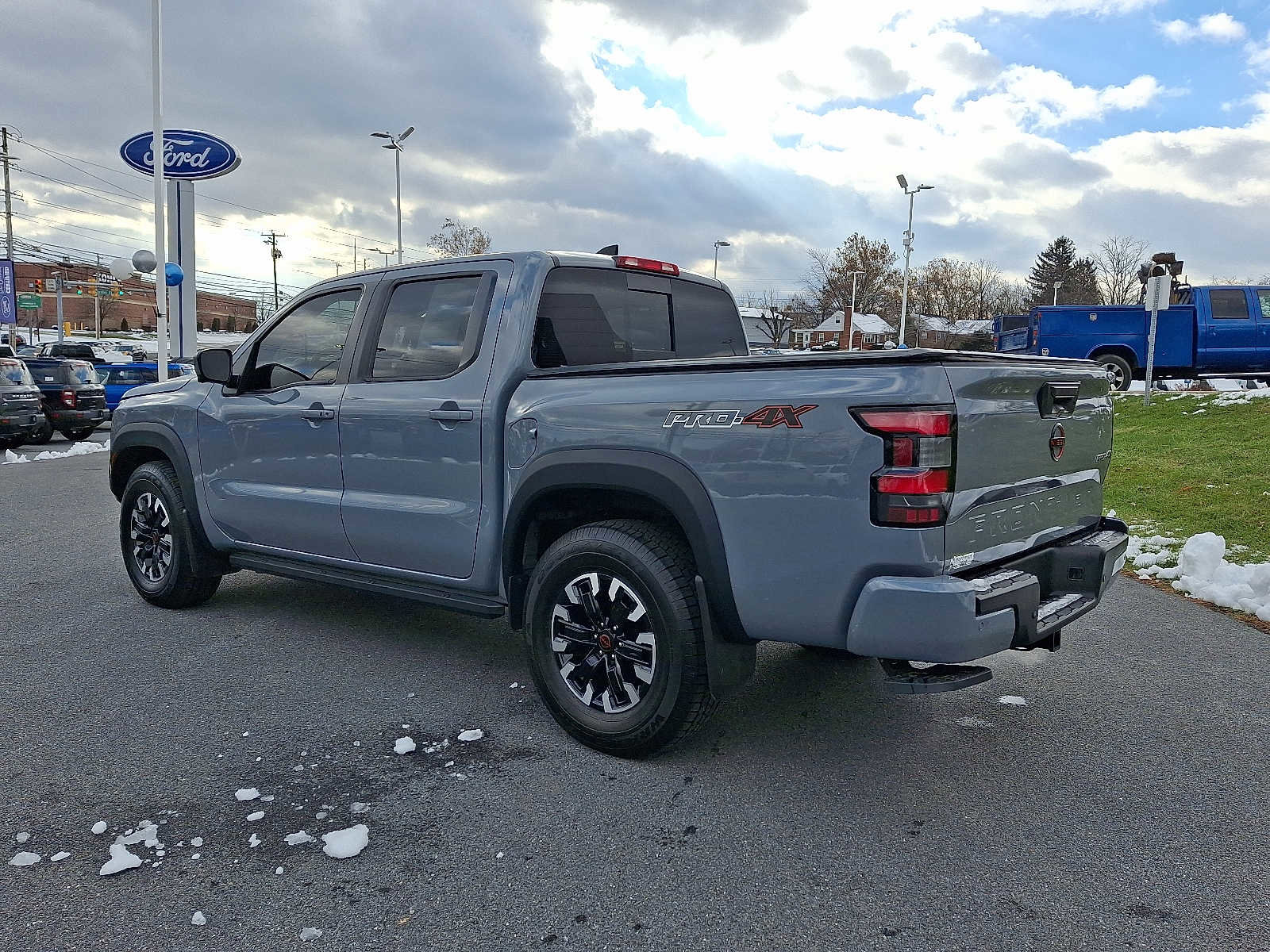 Used 2023 Nissan Frontier PRO-4X w/ Pro Convenience Package image 4