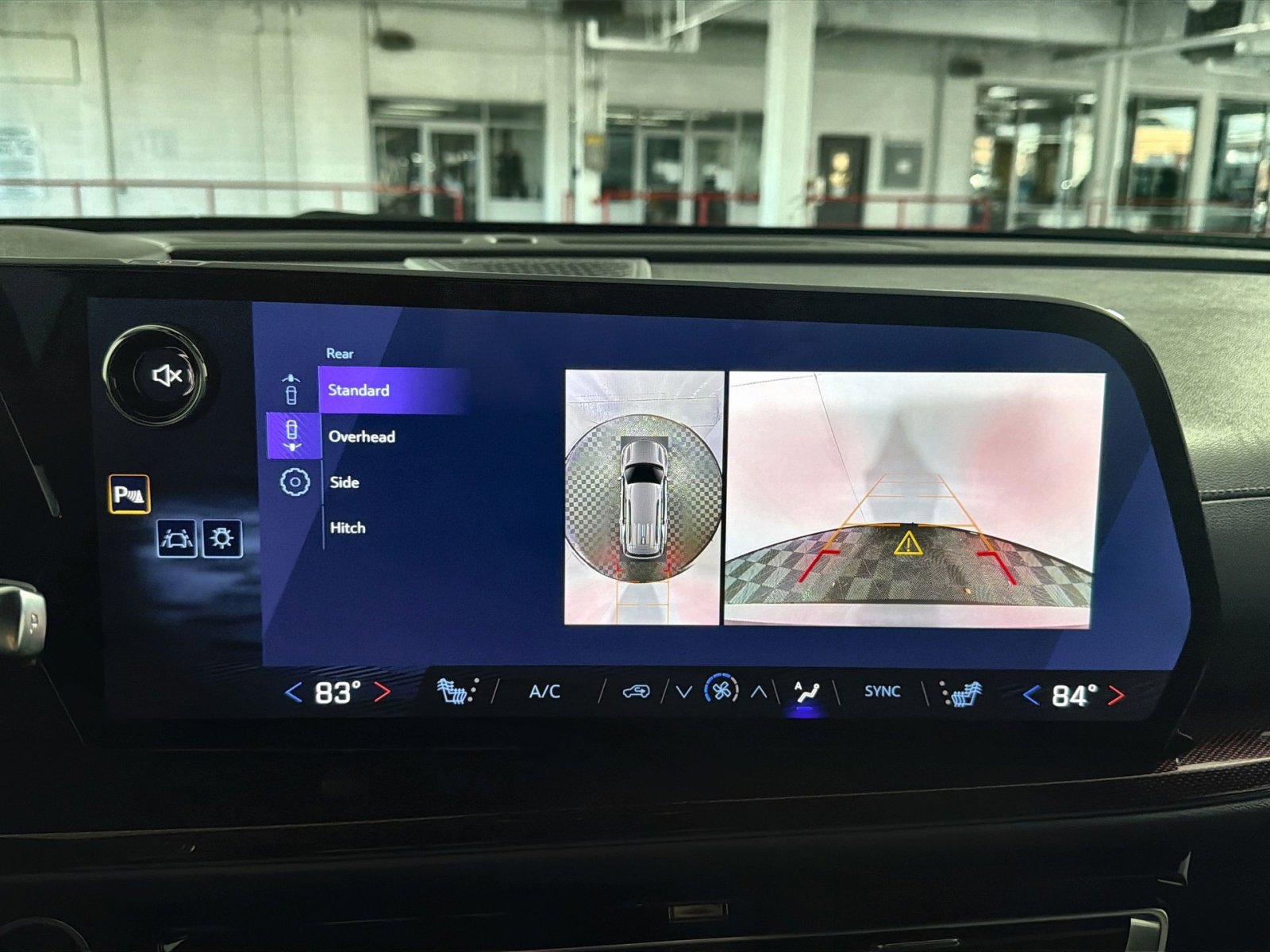 New 2026 Chevrolet Traverse Z71 w/ Enhanced Driving Package image 19