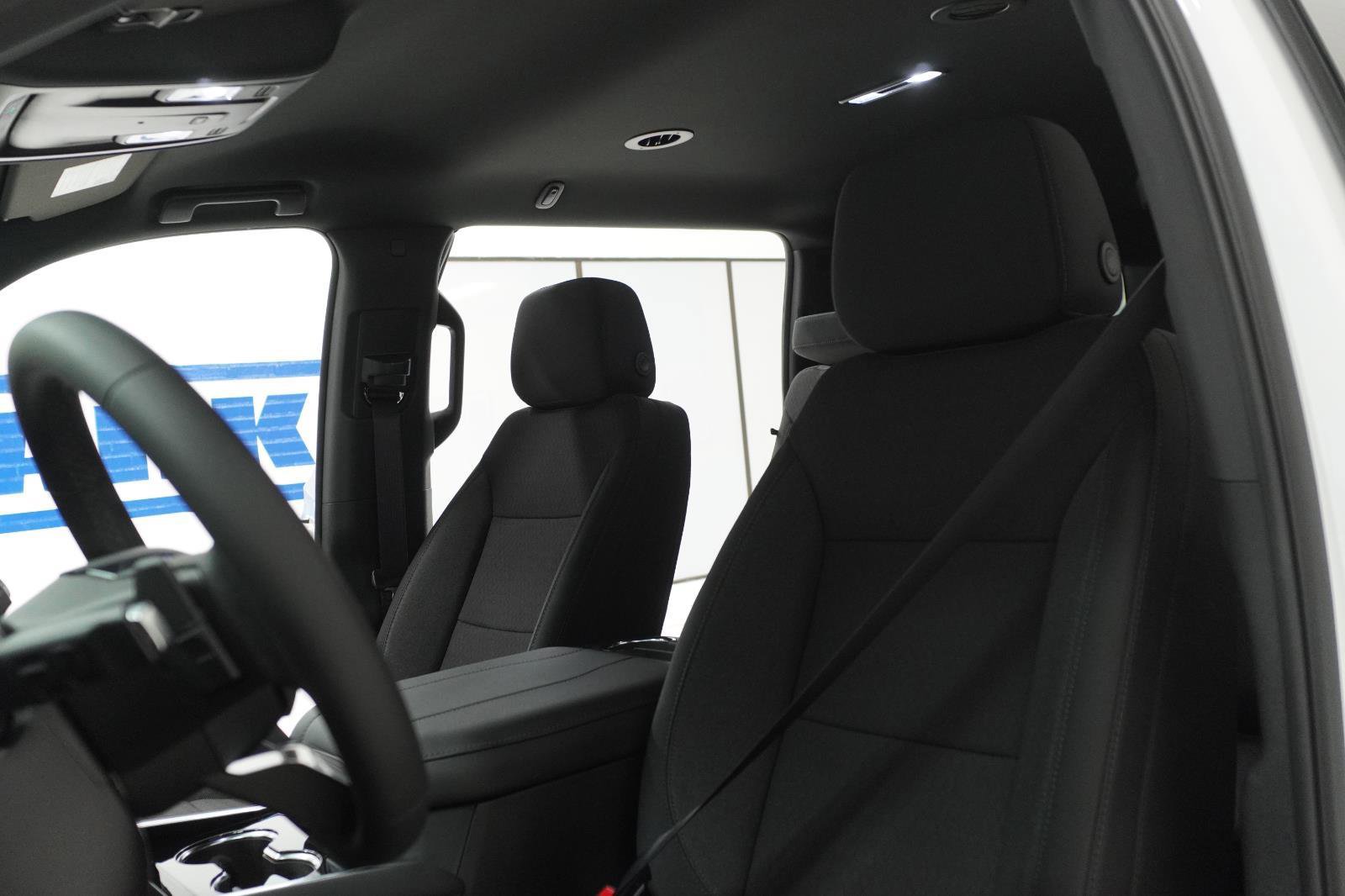 New 2026 Chevrolet Suburban LS RWD image 17