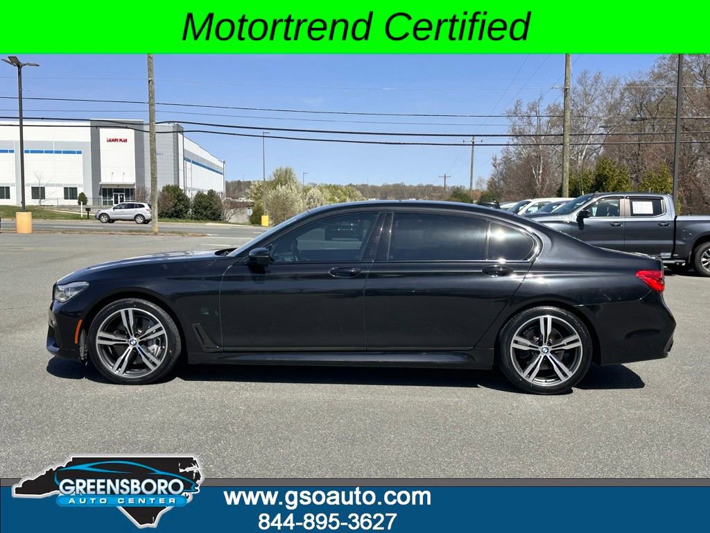 Used 2019 BMW 750i w/ M Sport Package RWD image 2