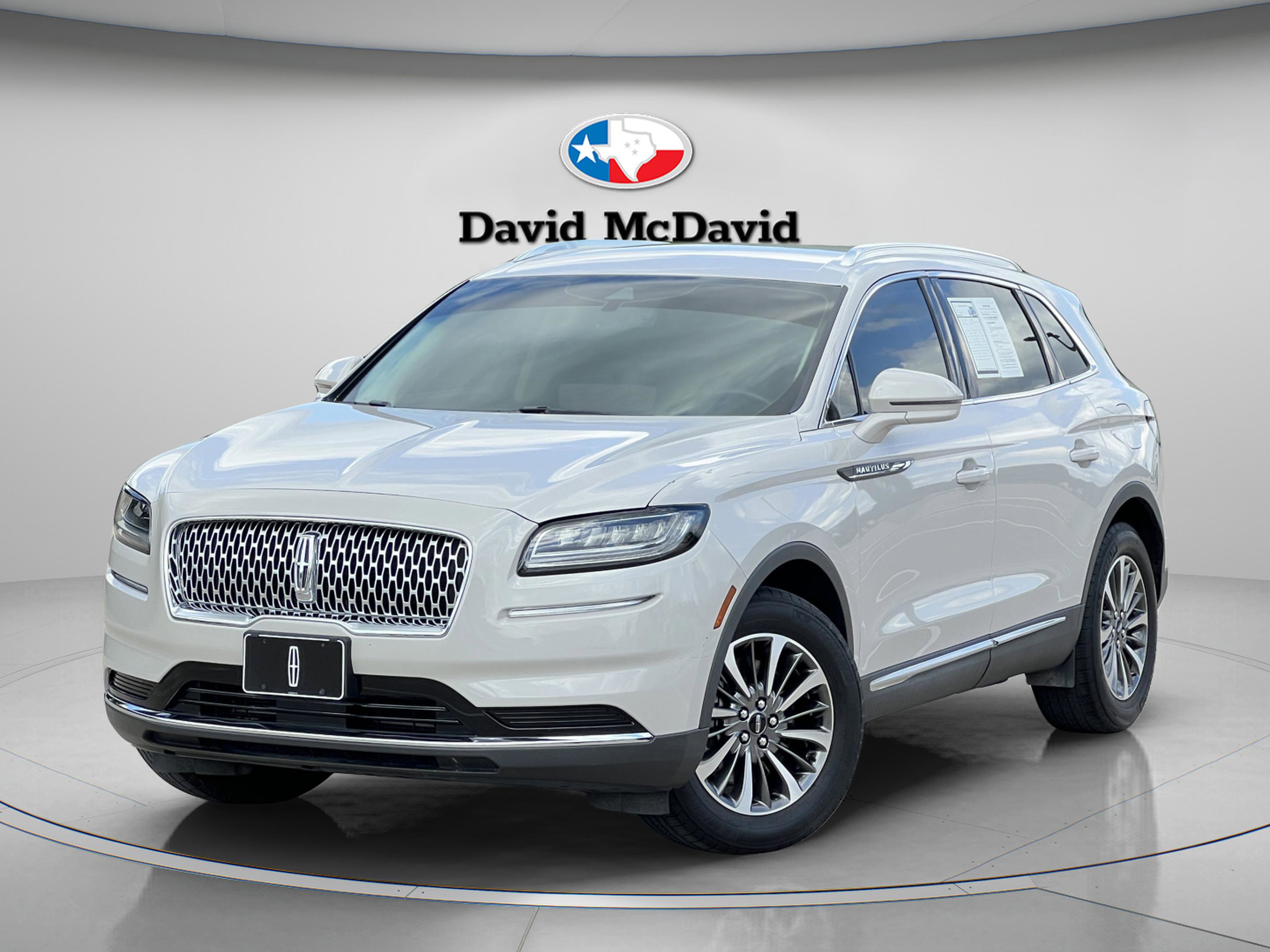 Certified 2022 Lincoln Nautilus FWD w/ Premium Package image 1