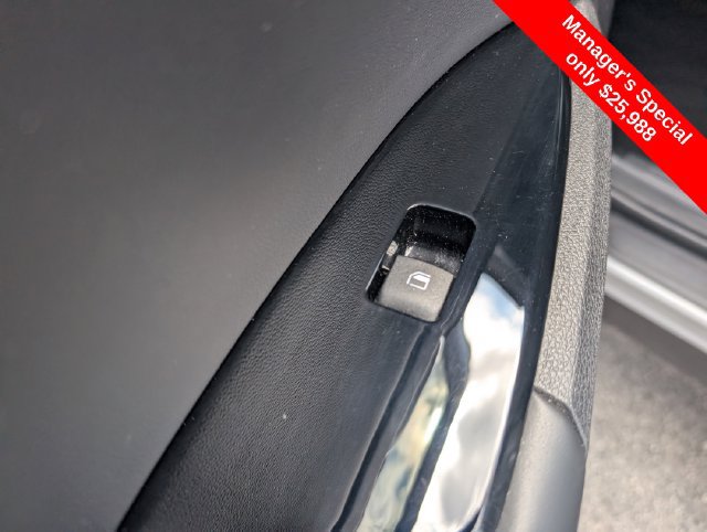 Used 2023 Kia Sportage X-Pro AWD/4WD image 11