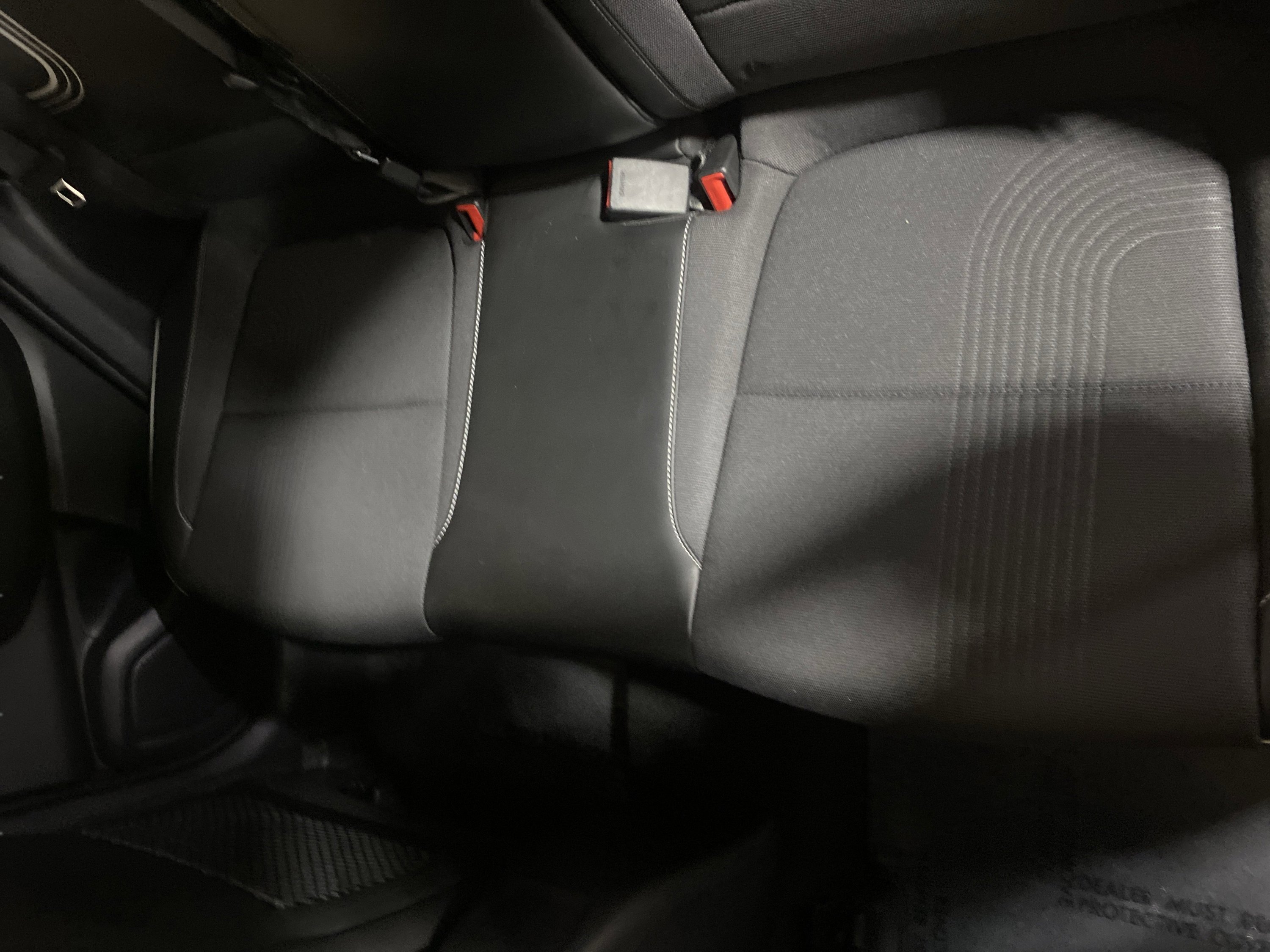 Used 2023 Hyundai Venue Limited w/ Cargo Package image 12