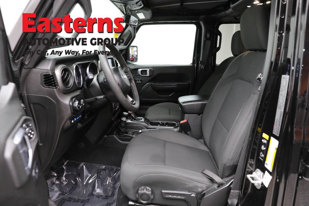 Used 2023 Jeep Wrangler Unlimited w/ Cold Weather Group AWD/4WD image 14