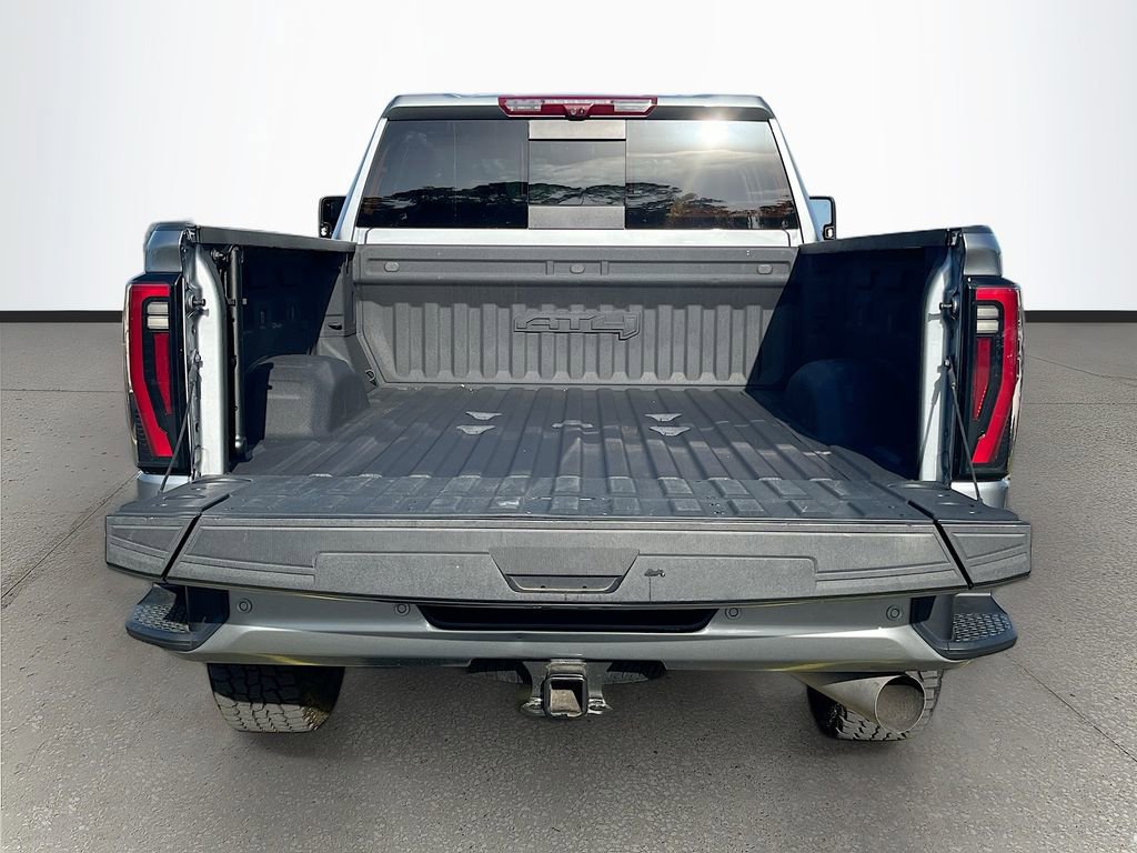 Used 2024 GMC Sierra 2500 AT4 w/ AT4 Premium Plus Package image 28