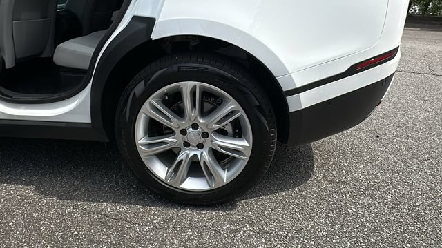 Used 2025 Land Rover Range Rover Velar S AWD/4WD image 19