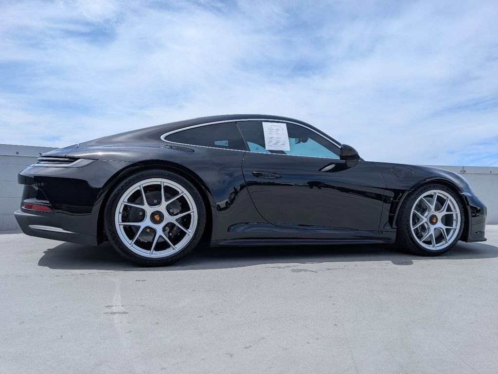 Certified 2024 Porsche 911 GT3 RS RWD image 27