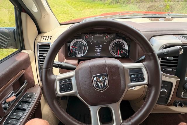 Used 2016 RAM 2500 Laramie w/ Convenience Group AWD/4WD image 39