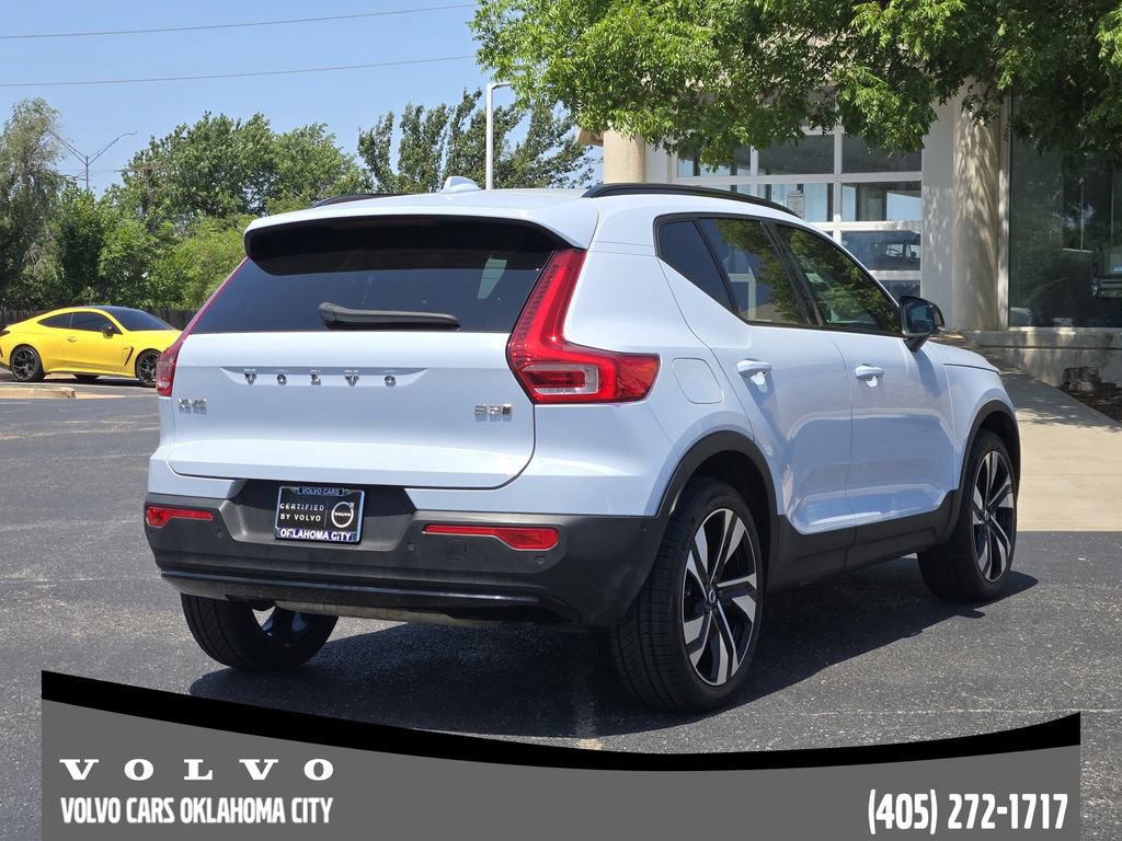 Certified 2024 Volvo XC40 B5 Ultimate w/ Protection Package Premier AWD/4WD image 5