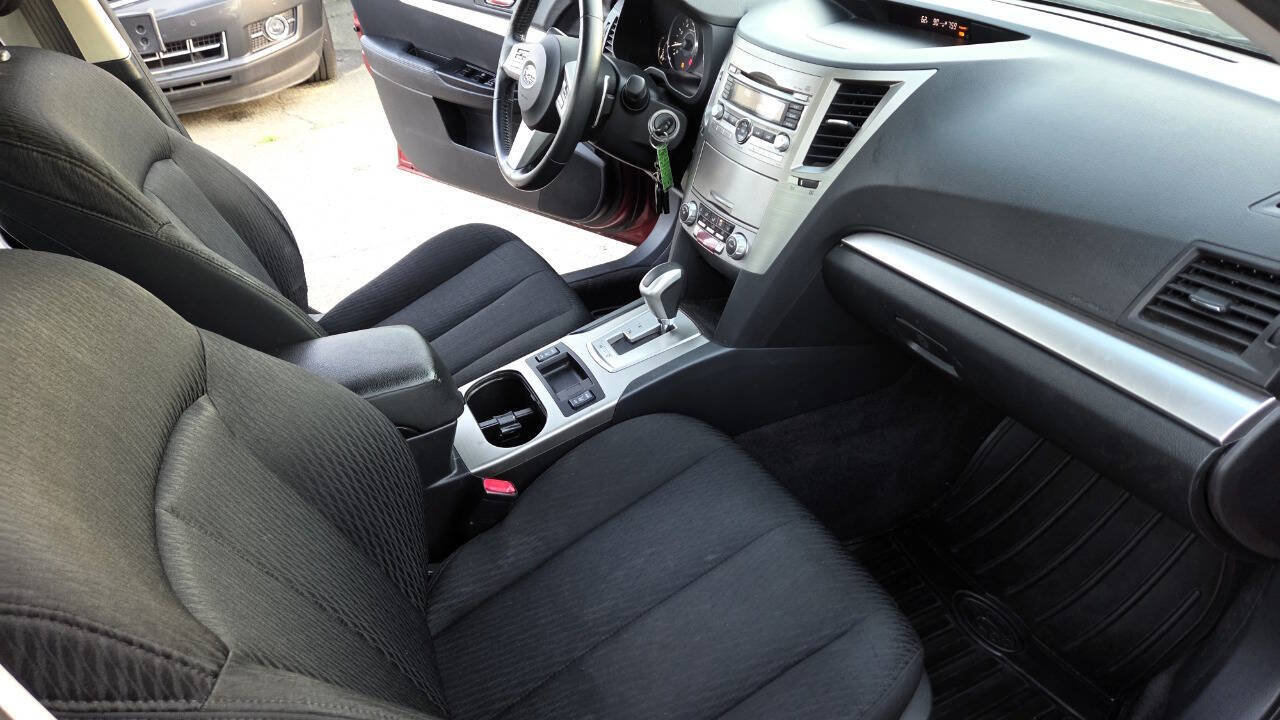 Used 2010 Subaru Legacy 2.5i Premium AWD/4WD image 45
