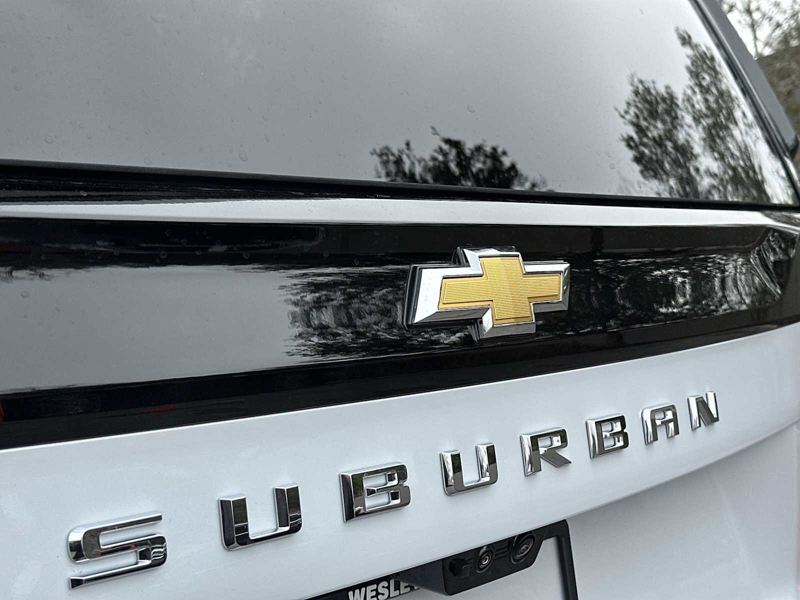 New 2026 Chevrolet Suburban High Country image 11