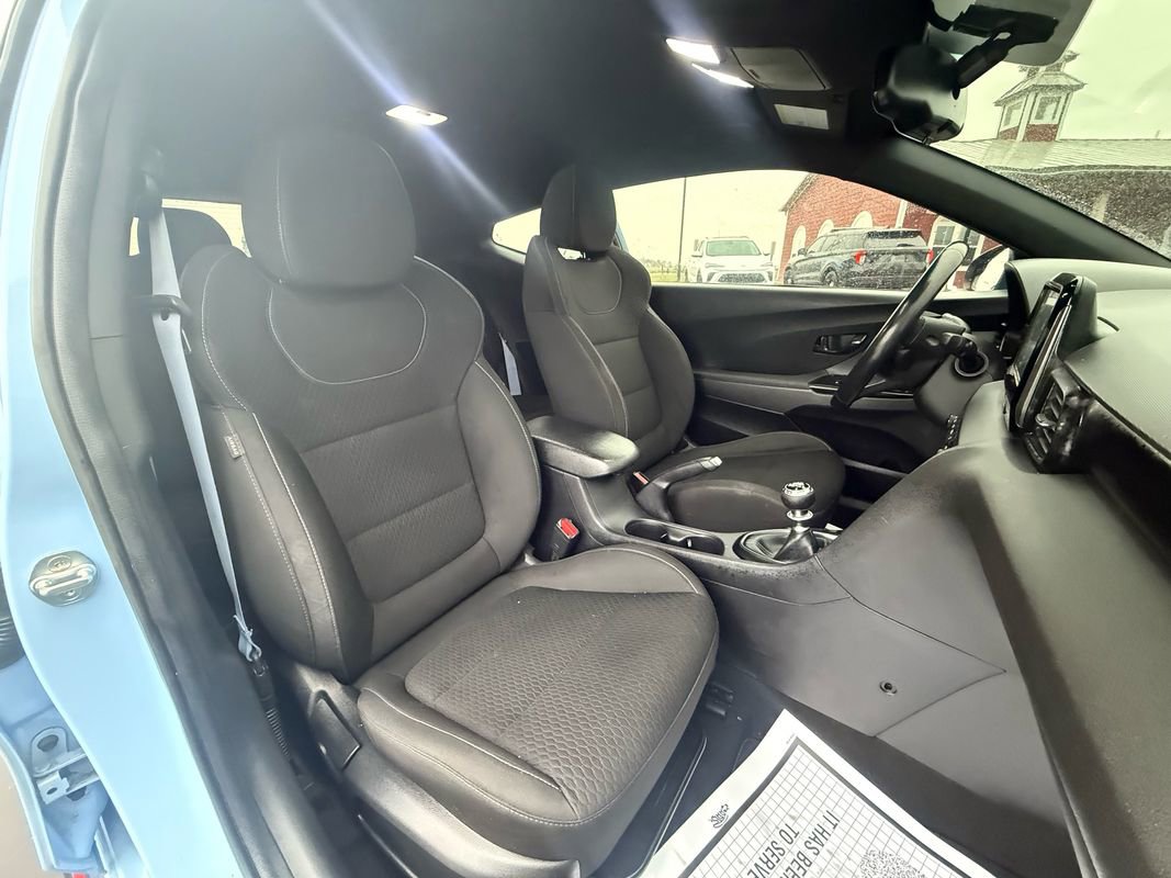 Used 2020 Hyundai Veloster N image 13