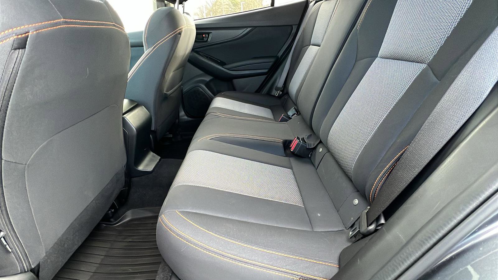 Used 2021 Subaru Crosstrek 2.0i Premium w/ Moonroof Package image 18