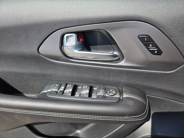 New 2026 Chrysler Pacifica Select FWD image 20
