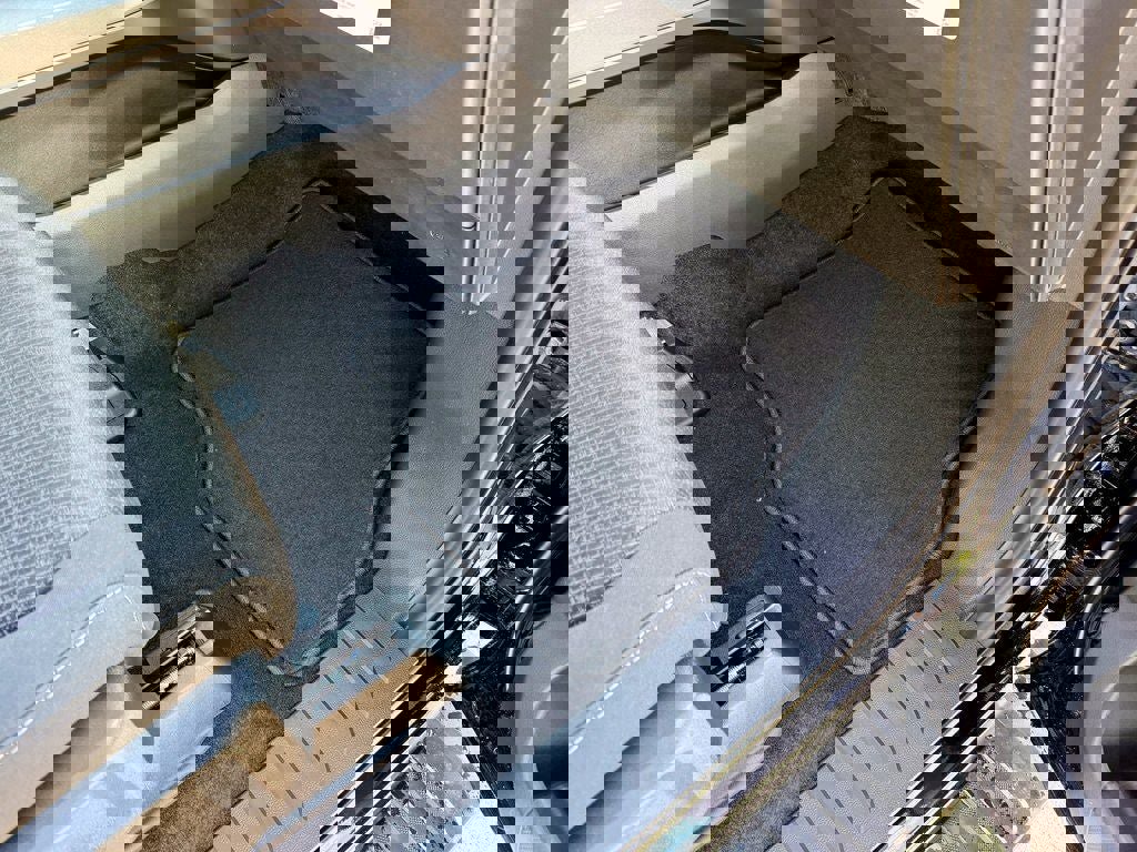 New 2025 Ford F150 XLT w/ Equipment Group 302A MID image 17