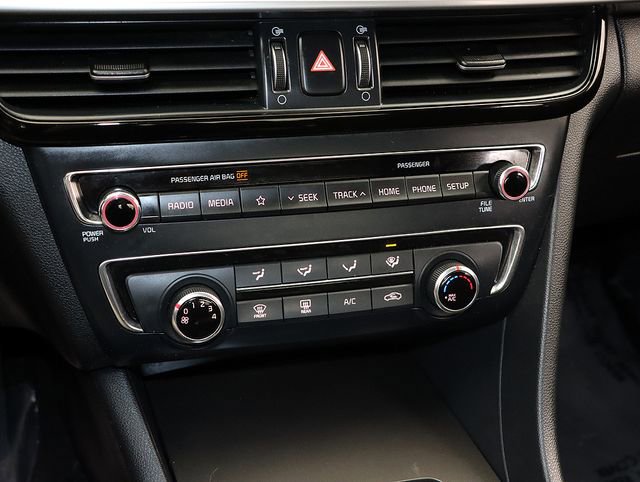 Used 2020 Kia Optima LX image 18