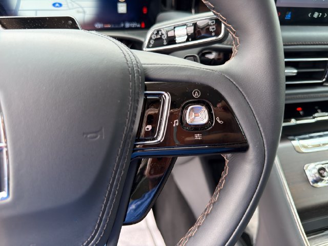 New 2026 Lincoln Aviator Reserve AWD/4WD image 30