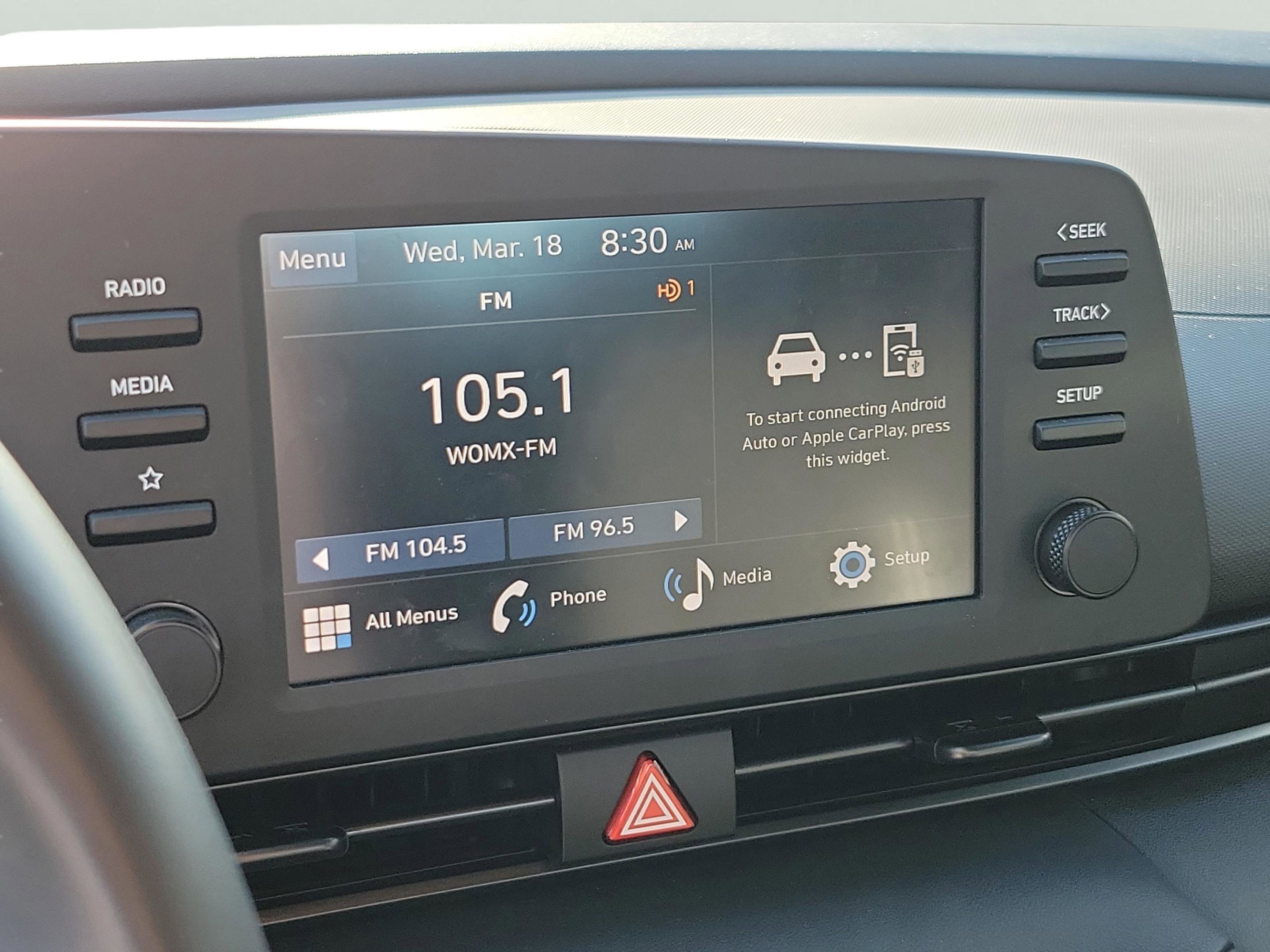 Certified 2025 Hyundai Elantra Sport image 23