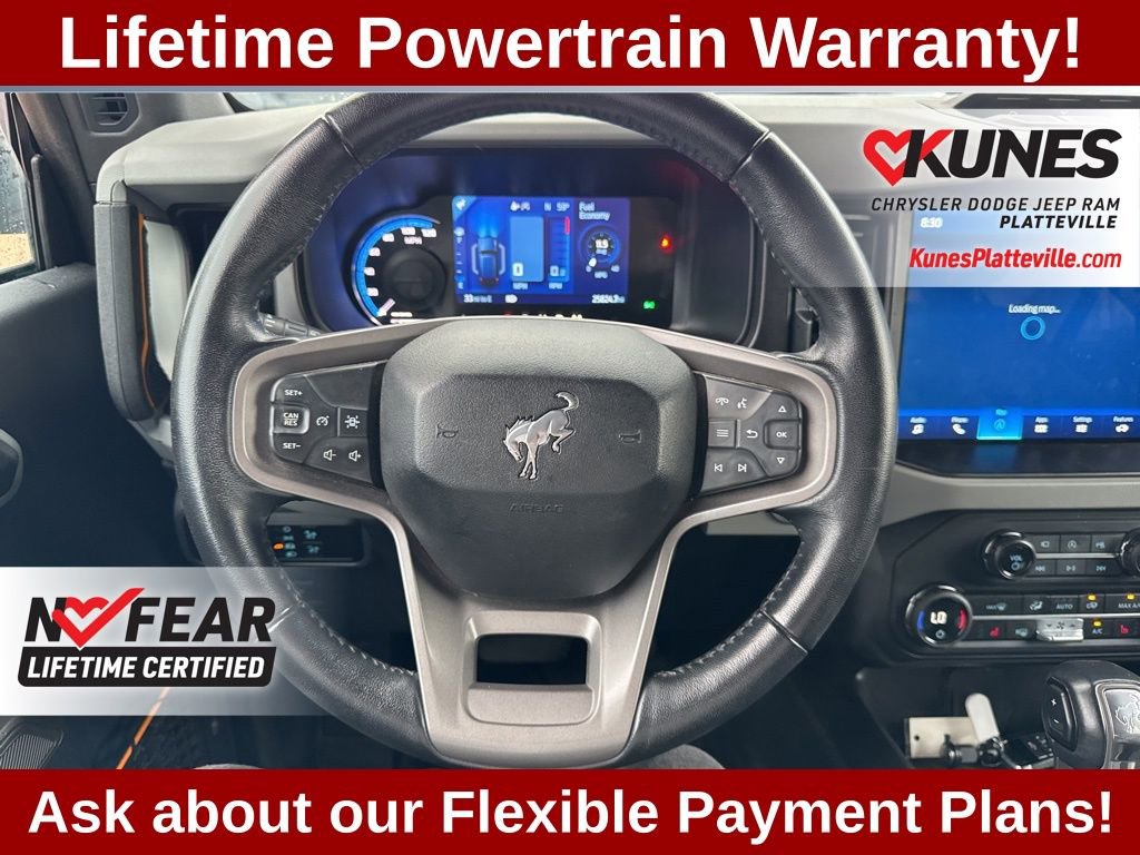 Used 2023 Ford Bronco Badlands image 23