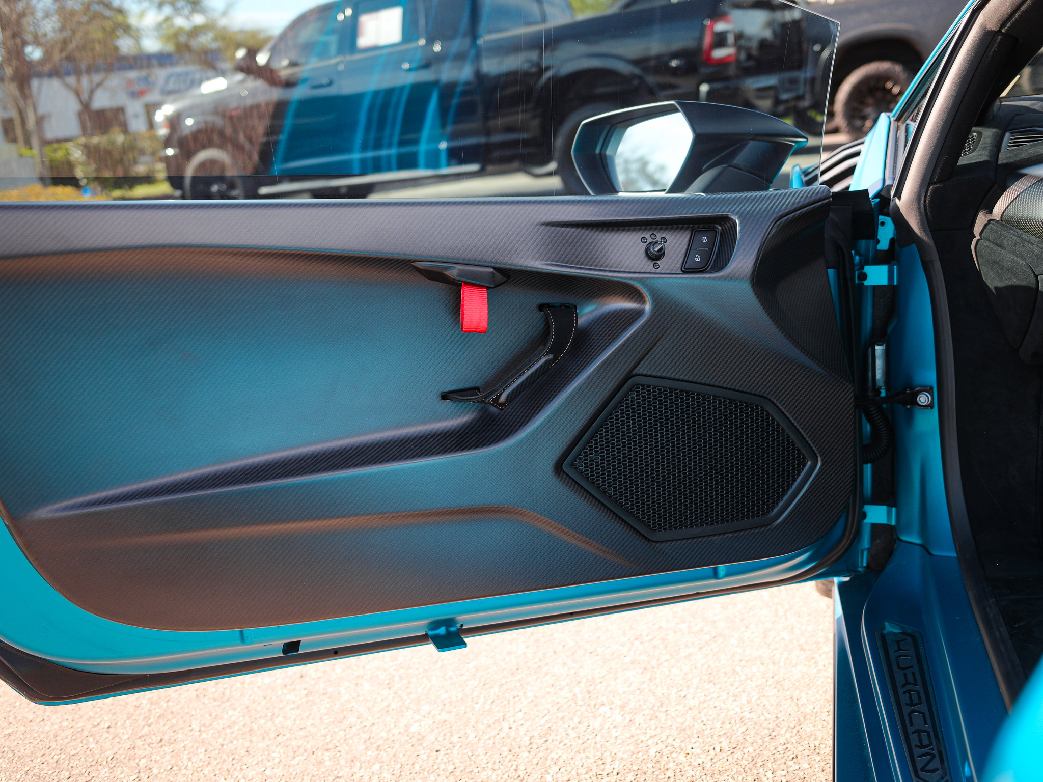 Used 2022 Lamborghini Huracan STO image 20