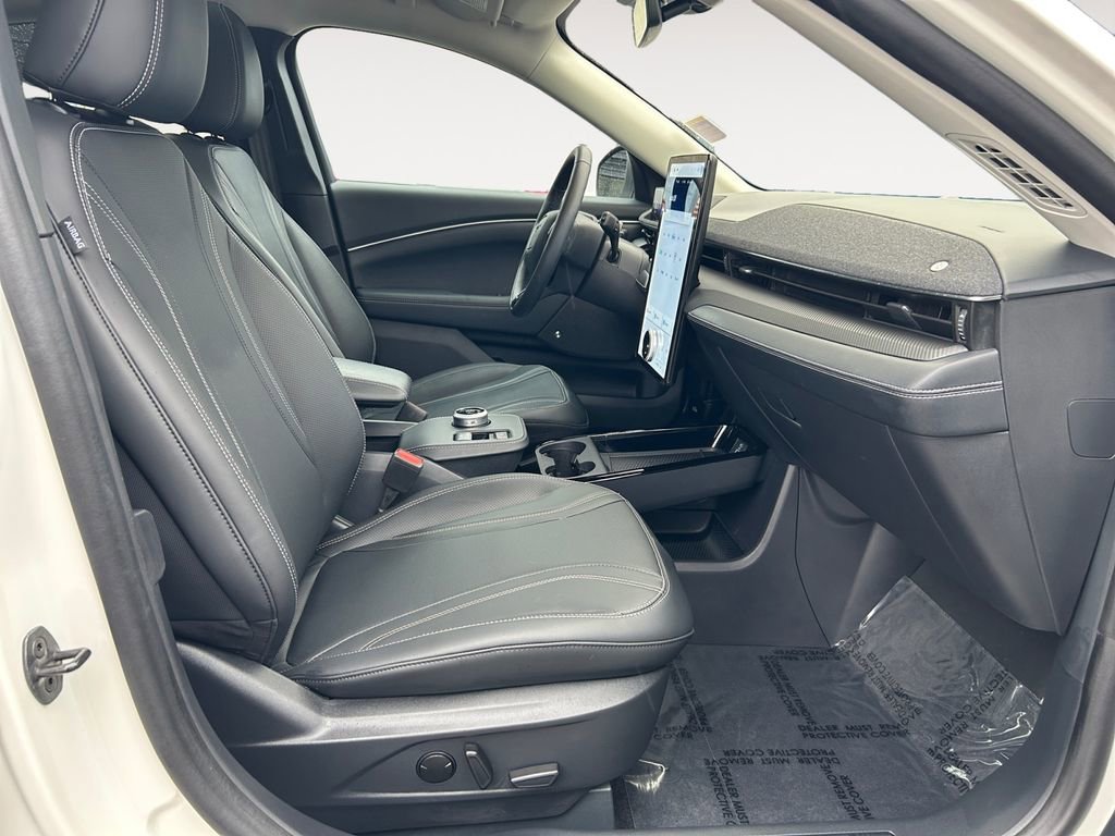 Used 2024 Ford Mustang Mach-E Premium image 10
