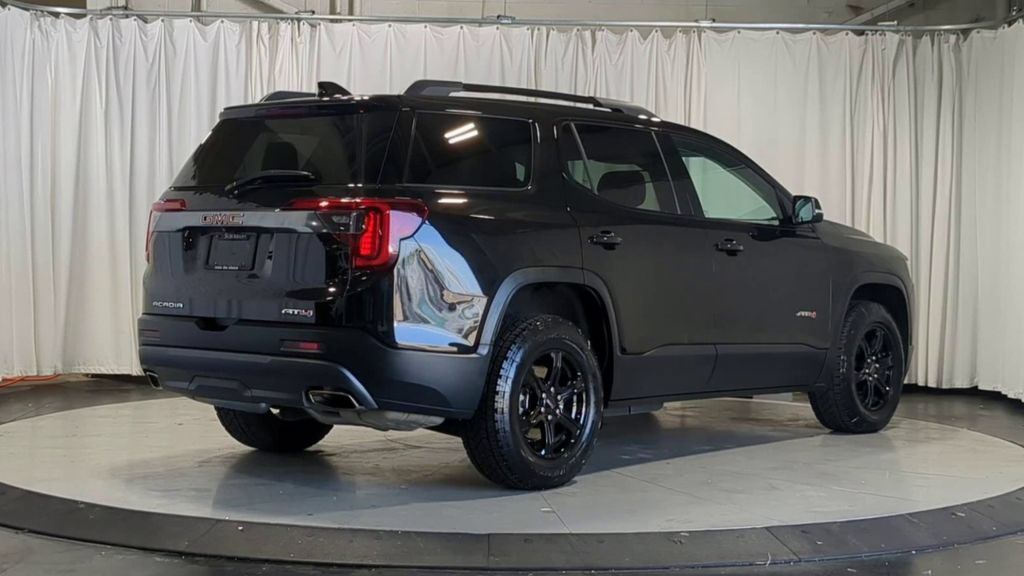 Used 2023 GMC Acadia AT4 AWD/4WD image 8