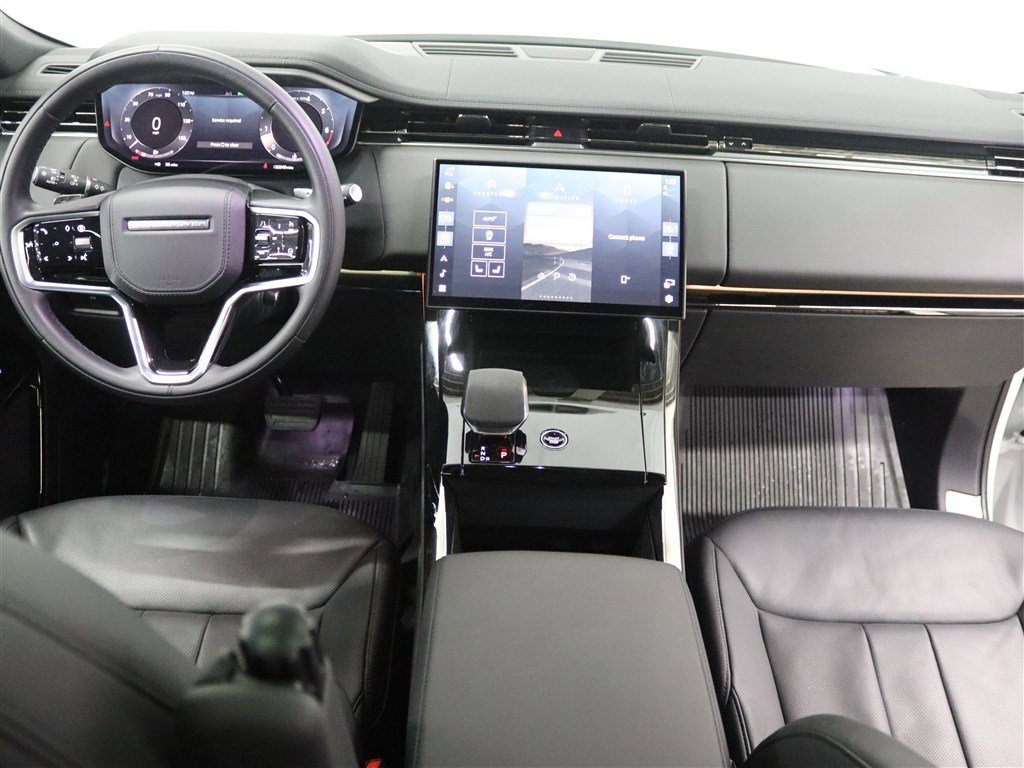 Used 2024 Land Rover Range Rover Sport SE image 16
