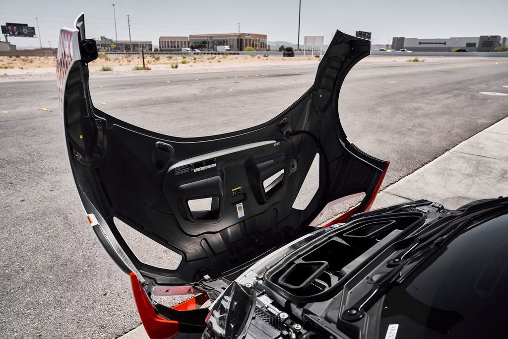 Used 2024 Lamborghini Huracan STO RWD image 24