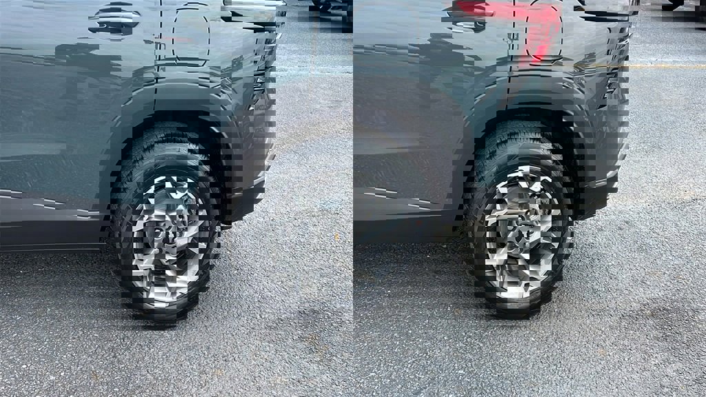 New 2026 Chevrolet Trax LT w/ LT Convenience Package image 9