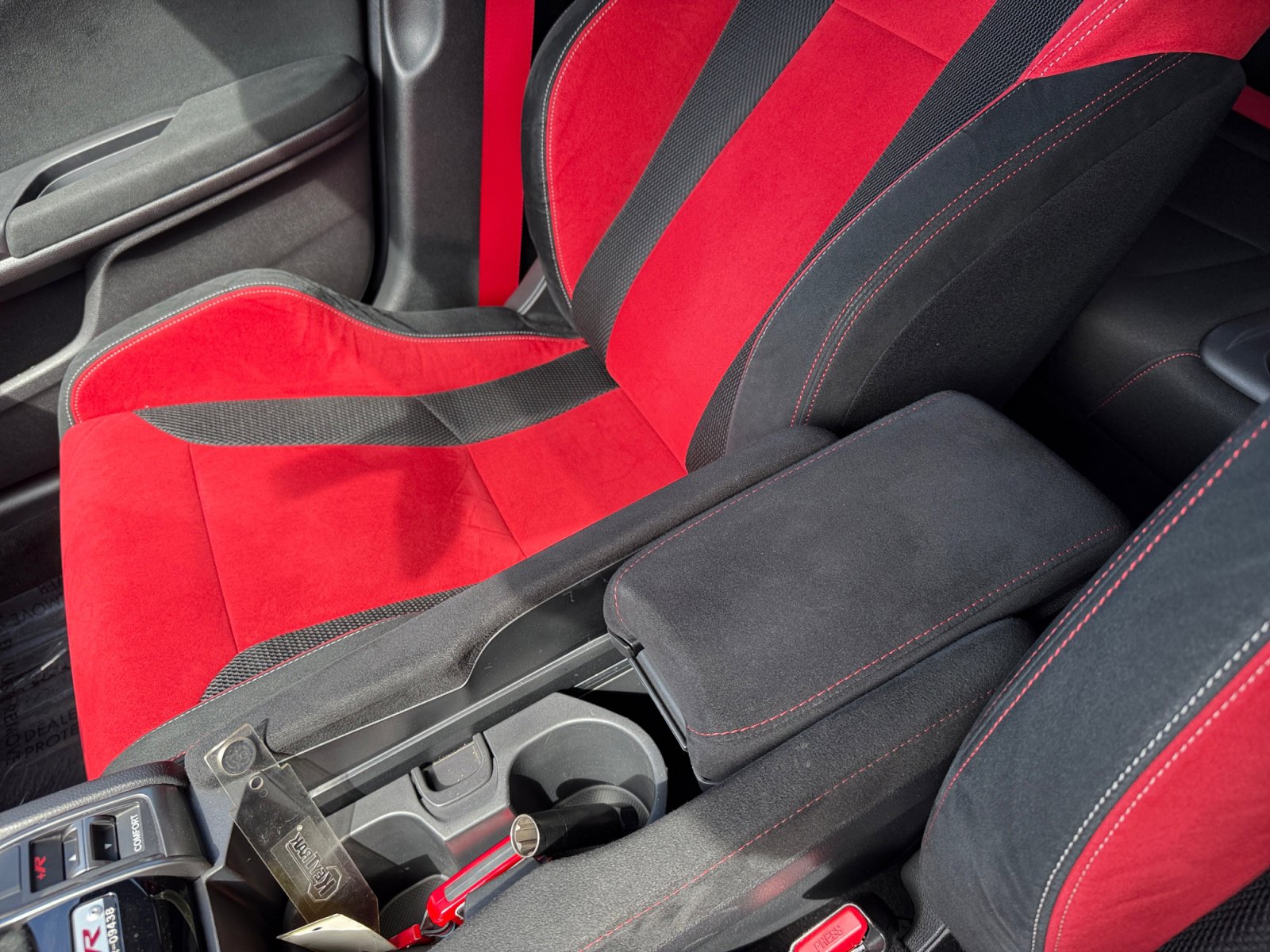 Used 2018 Honda Civic Type R image 14