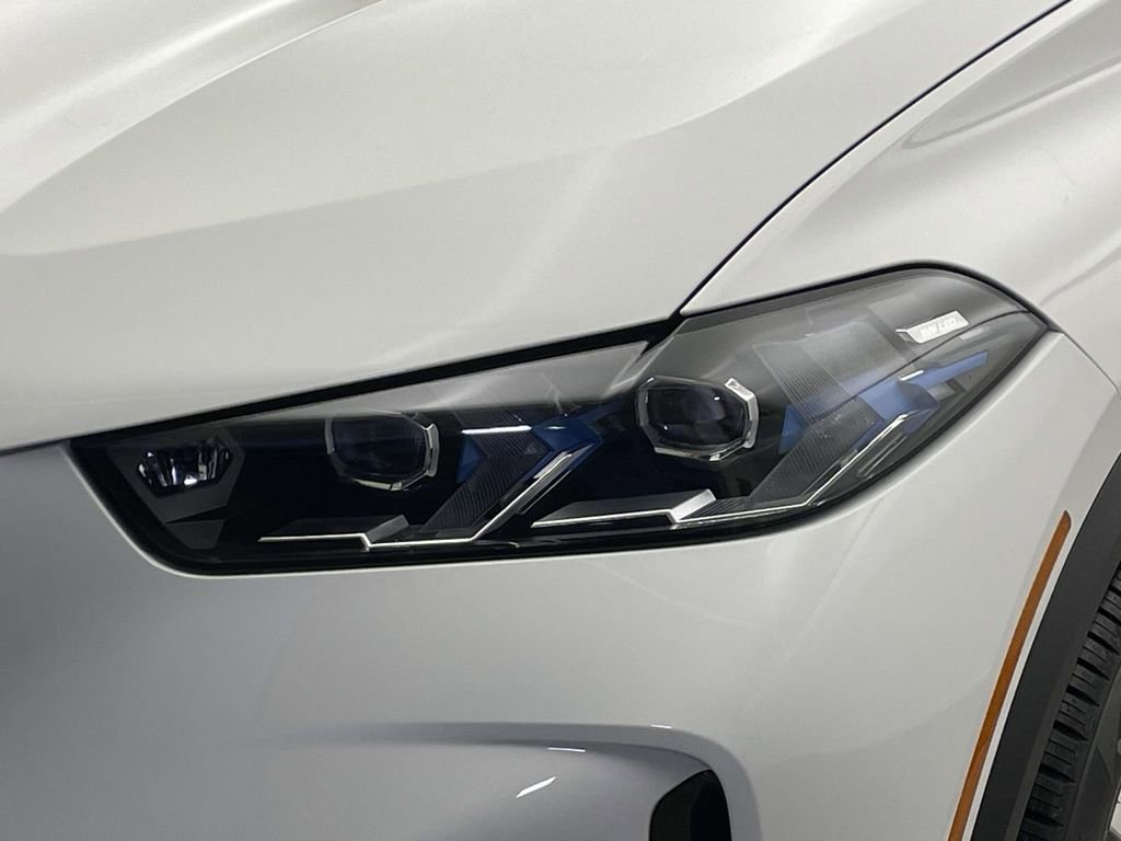 New 2026 BMW X5 xDrive50e AWD/4WD image 9