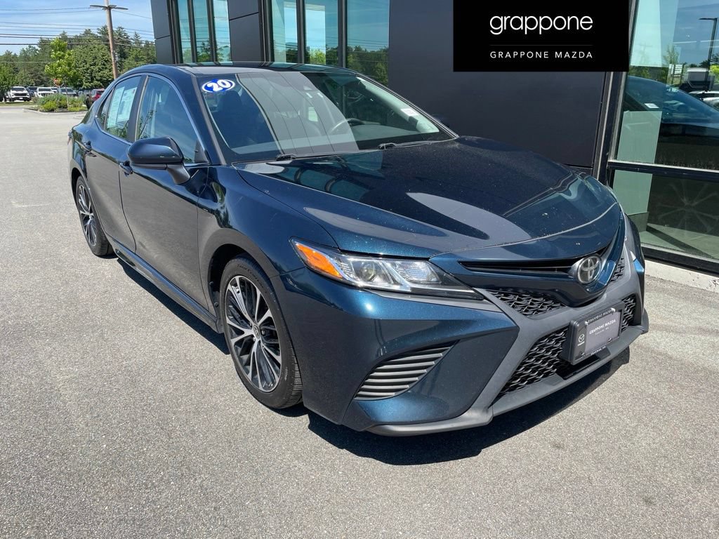 Used 2020 Toyota Camry SE AWD/4WD image 1