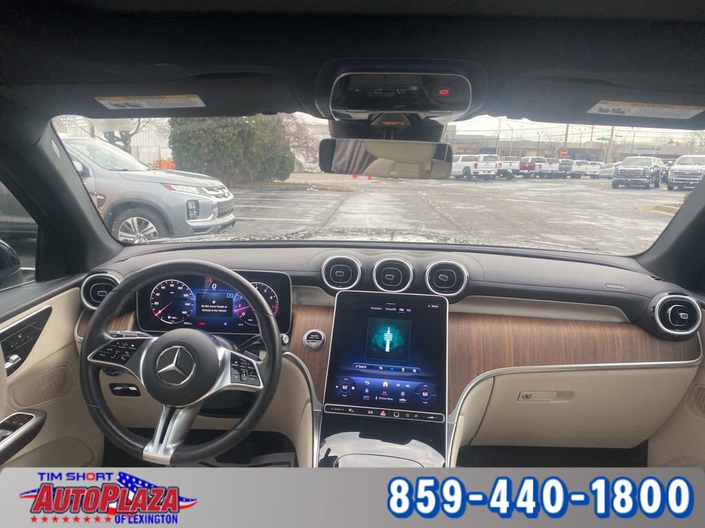 Used 2024 Mercedes-Benz GLC 300 4MATIC image 26