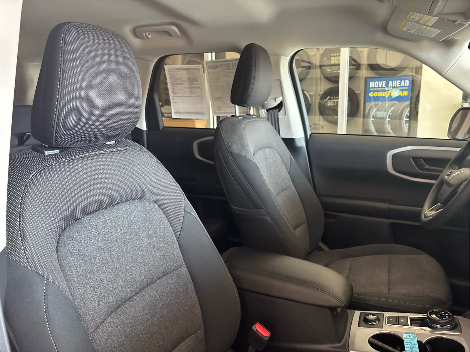 Used 2024 Ford Bronco Sport Big Bend image 38