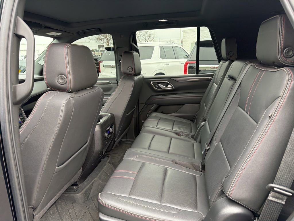 Used 2022 Chevrolet Tahoe RST image 11