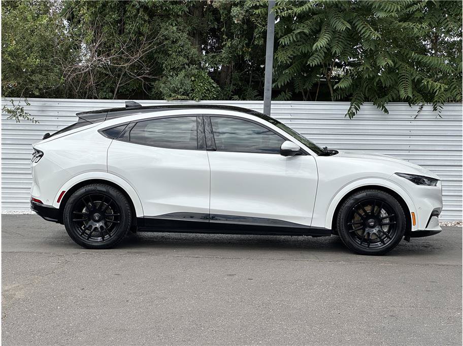 Used 2022 Ford Mustang Mach-E Premium w/ Ice White Appearance Package AWD/4WD image 9