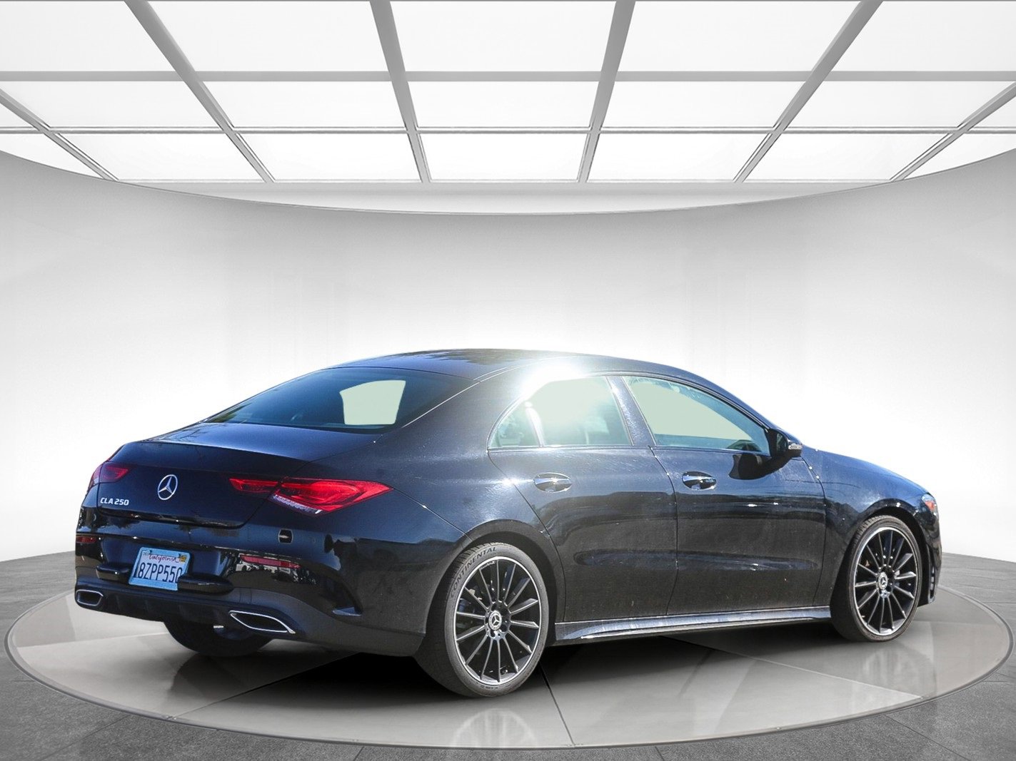 Used 2022 Mercedes-Benz CLA 250 image 3