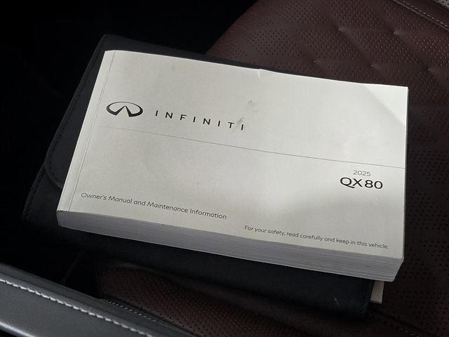 Used 2025 INFINITI QX80 Autograph w/ Autograph Exterior Package AWD/4WD image 27