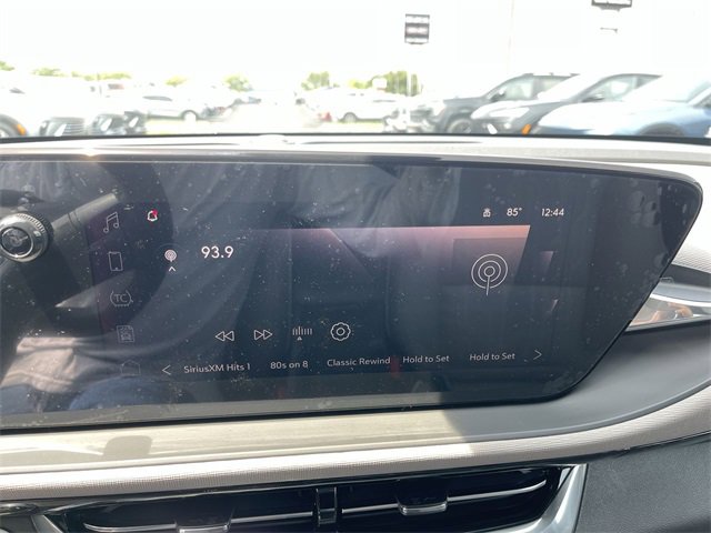 New 2025 Buick Envista Avenir image 16