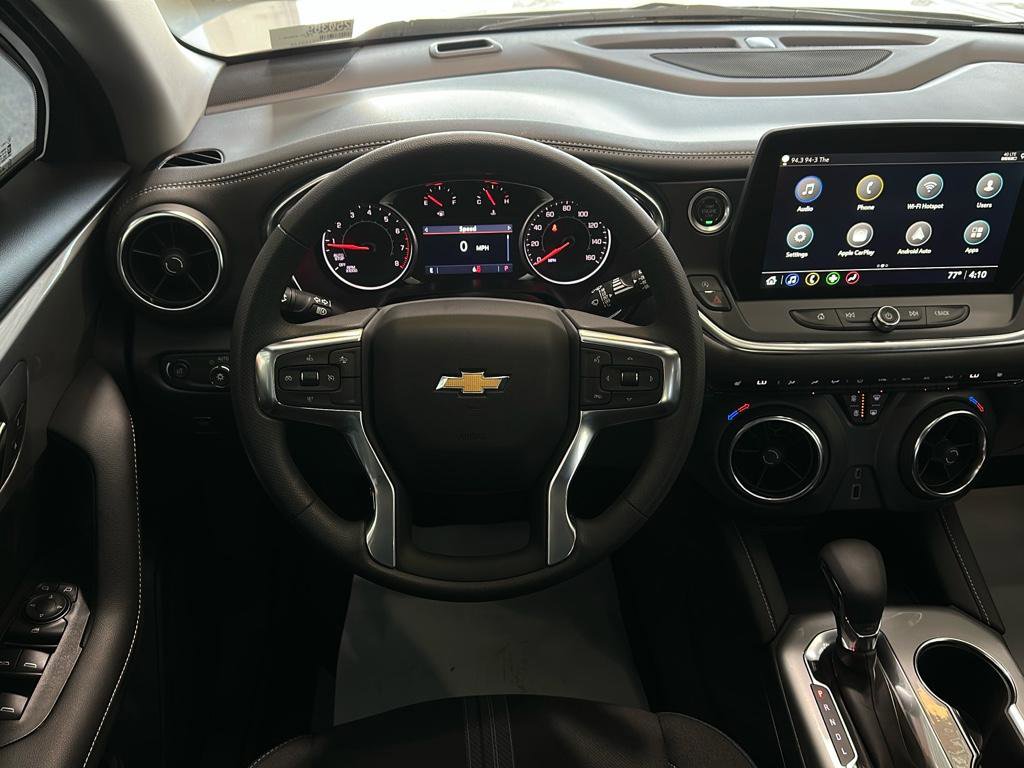 New 2025 Chevrolet Blazer LT w/ Midnight/Sport Edition FWD image 8